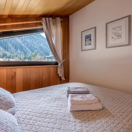 Beautiful With Superb View Of Mont Blanc 아파트